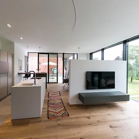 Apartment Parksuites