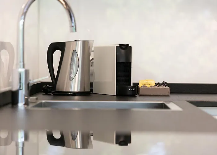 Parksuites Apartment