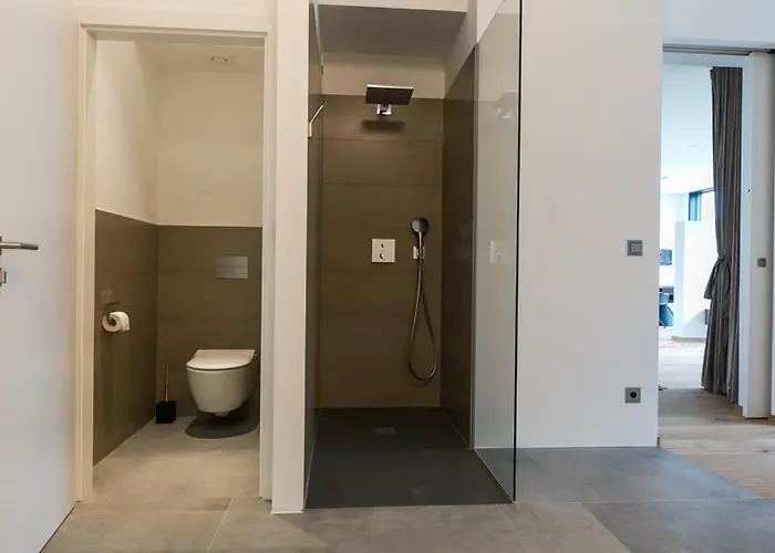 Parksuites דירה *